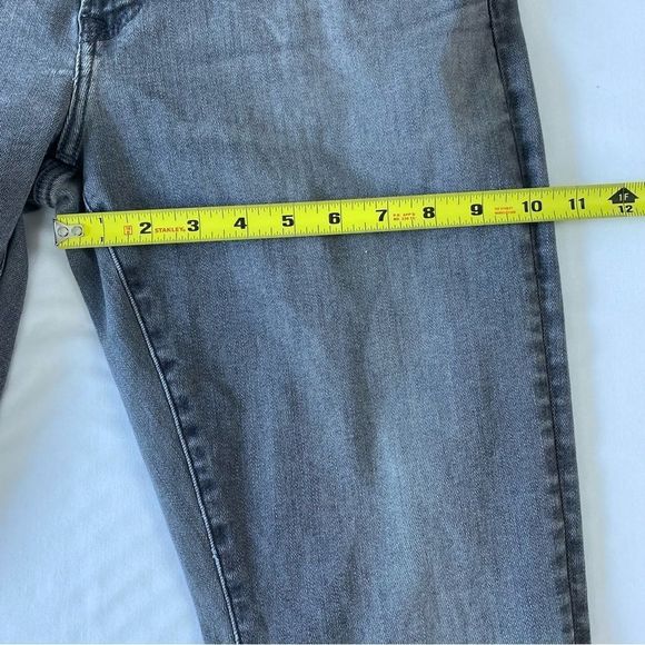 Uniqlo grey wash slim jeans - Picture 8 of 13
